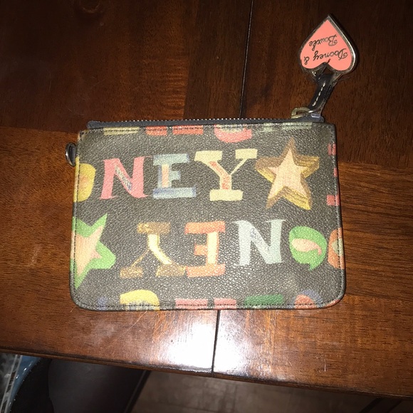Dooney bourke - Picture 1 of 3
